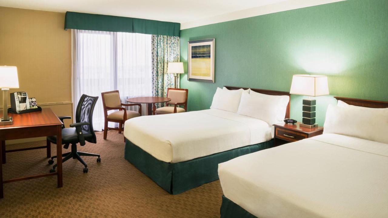 Holiday Inn Toronto - Yorkdale Exterior foto